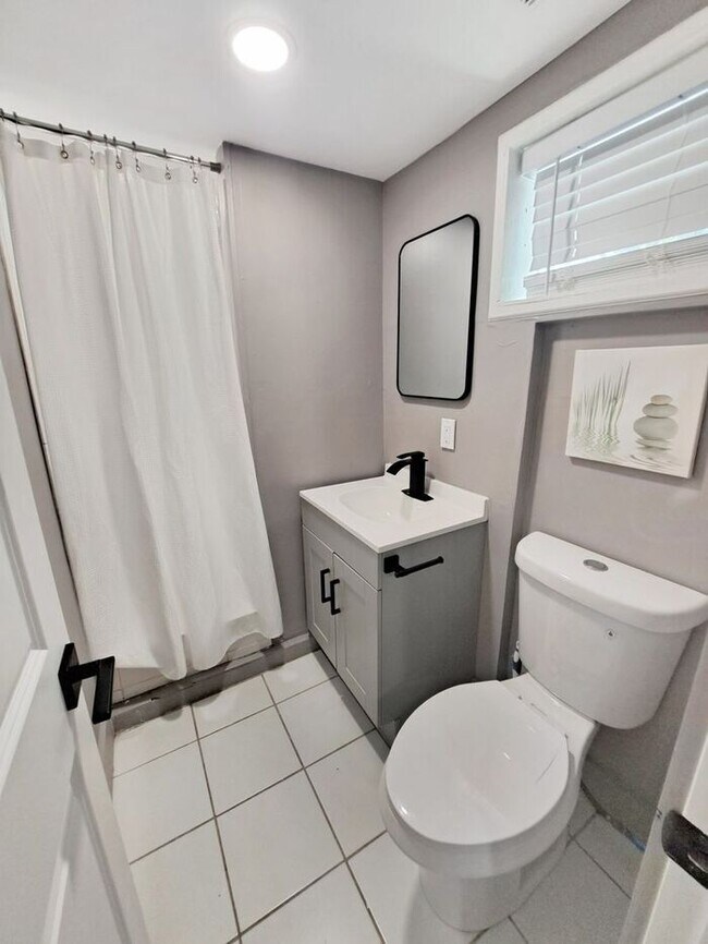 Building Photo - Coming Soon! Mid Century Modern Cape Cod i...