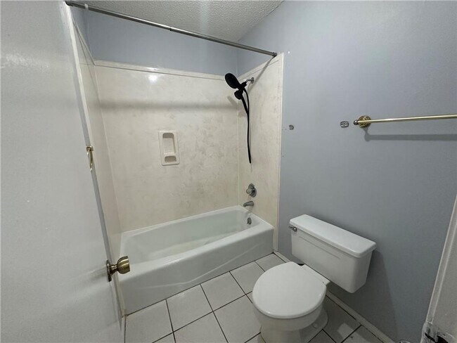 Building Photo - 6750 Browder Dr