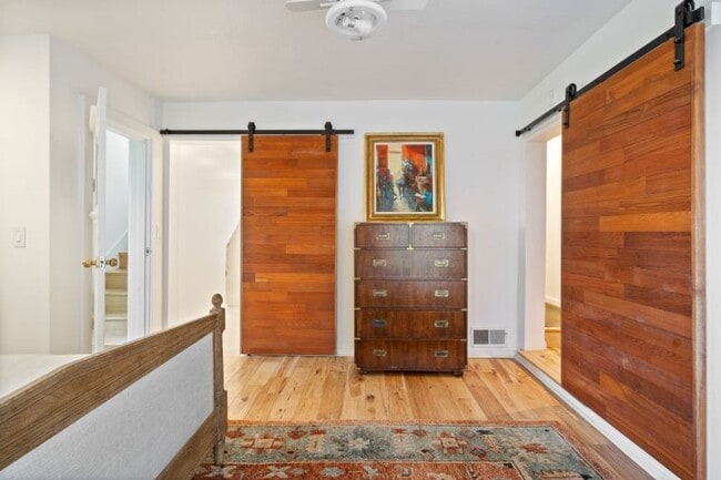 Building Photo - Sun-Filled Furnished Sausalito Home with Sweeping Bay Views