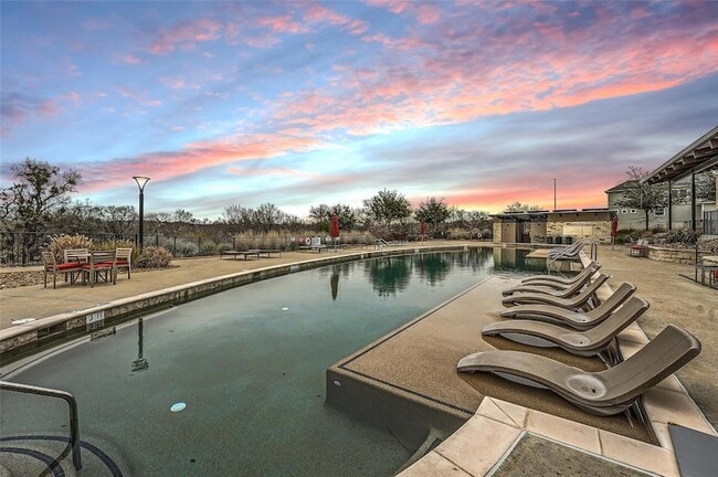 Building Photo - 17205 Adoro Dr