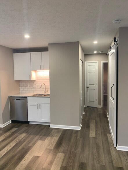 Kitchen / Hallway - 3551 Paxton Drive