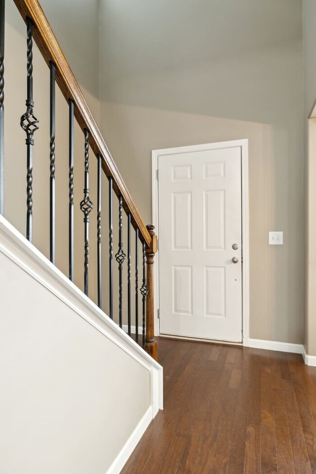 Building Photo - 3 Bedroom 3 Bath Home in Mt Juliet Now Lea...