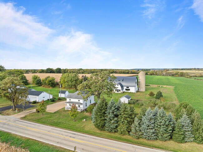 Building Photo - 4363 County Rd O