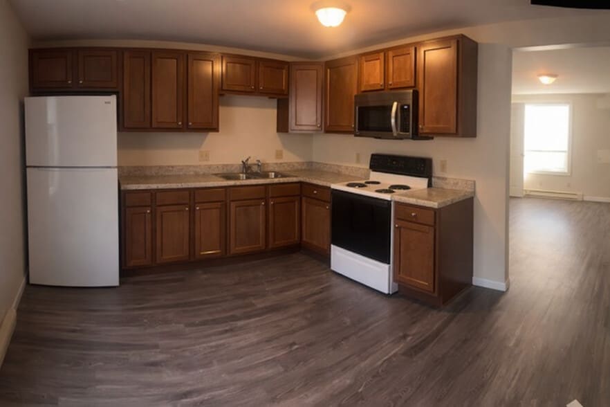 Building Photo - Hammerstone Village Apartments