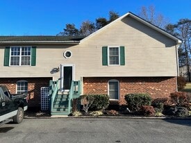 Building Photo - 1203 Goose Meadow Dr