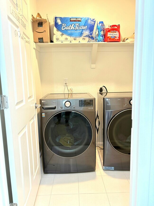 Building Photo - 19005 E 66th Ave