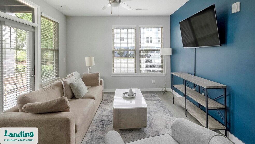 Building Photo - 115 Great Lawn Dr