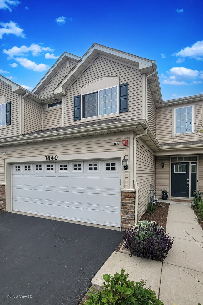Building Photo - 1640 Carlstedt Dr