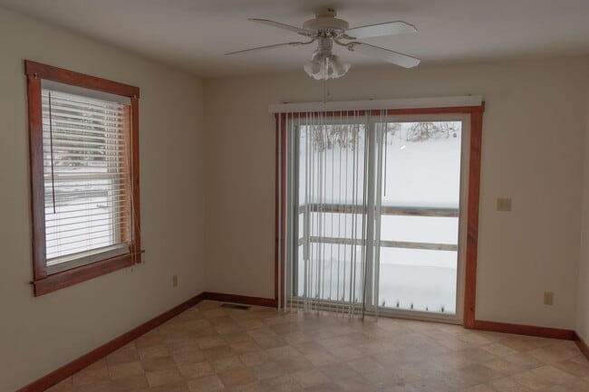 Building Photo - 2 BR Single Family Home in LaVale