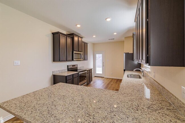 Building Photo - 331 Liberty Meadows Dr