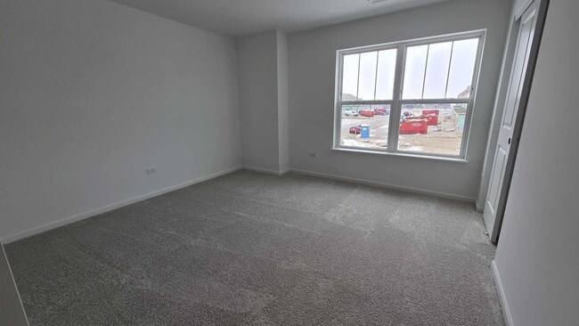 Building Photo - 460 Hathaway Ln