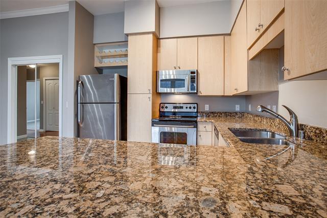 Building Photo - 3225 Turtle Creek Blvd Blvd