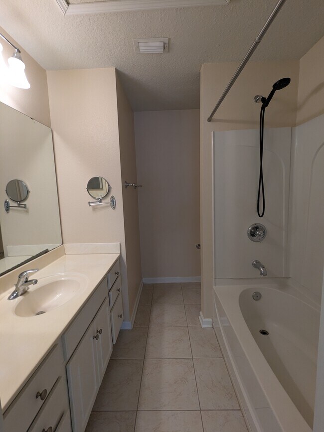 Main Bathroom - 8079 Summer Bay Ct