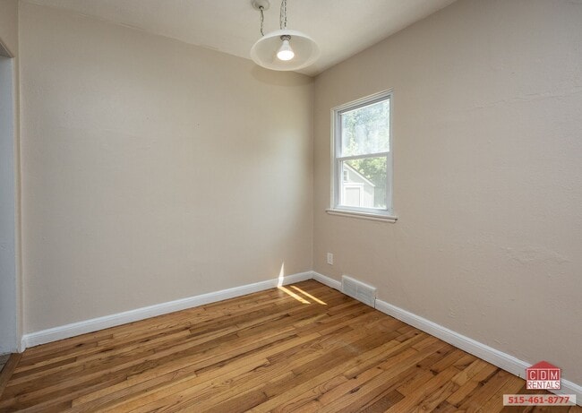 Building Photo - Lovely Ranch Home