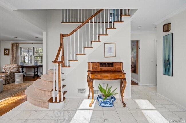 Building Photo - 9 Cherry Ln