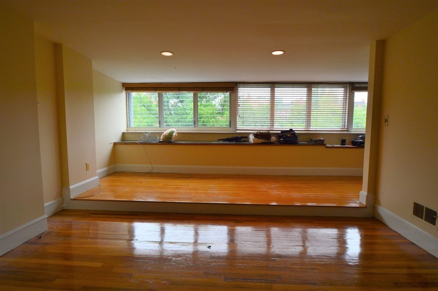 Building Photo - 206 Commonwealth Avenue
