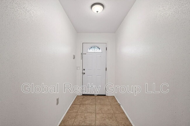 Building Photo - 7713 Narrow Pass St