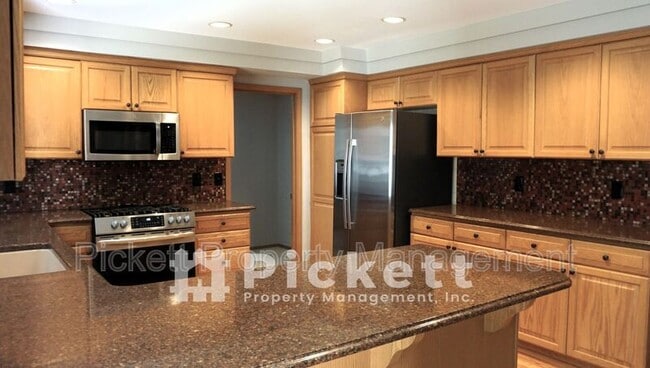 Building Photo - 12443 Mt Worthington Loop NW