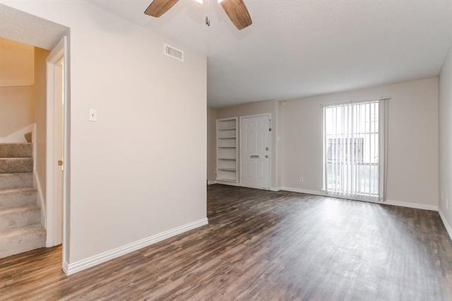 Building Photo - 9808 Valley Meadow Pl