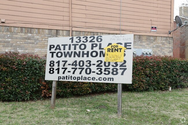 Building Photo - Patito Place Townhomes
