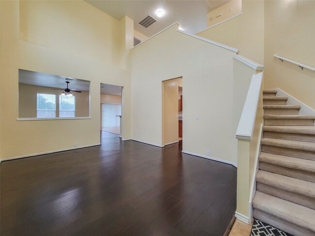 Building Photo - 11034 Dellrose Crossing Dr