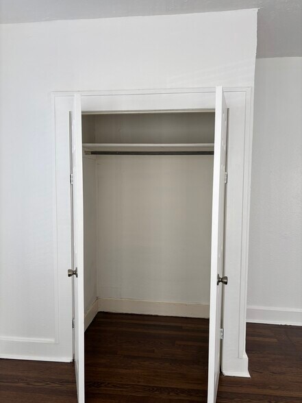 Building Photo - 5638 Richard Ave