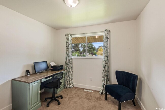 Building Photo - 500 W 1640 S