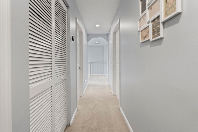 Building Photo - 2253 Balsan Way