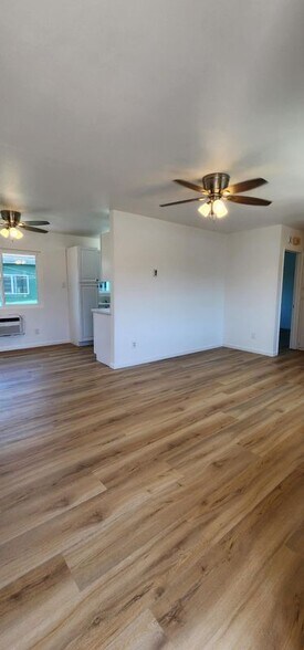 Building Photo - 4419 Rosebud Ln