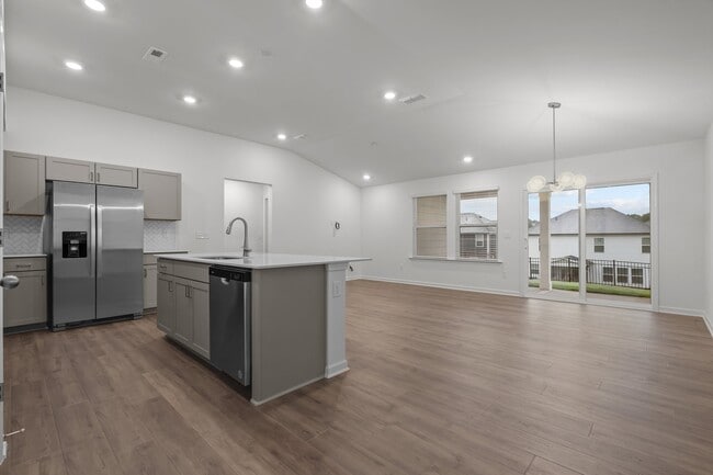 Building Photo - 2130 Rockface Wy