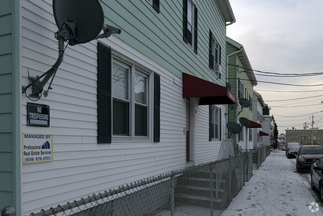 O''Grady Street Apartments - O'Grady Street Apartments