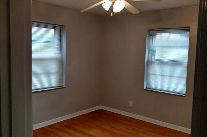 Building Photo - 1256 Moorlands Dr