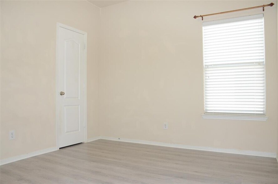 Building Photo - 18218 Fairhope Oak Ct