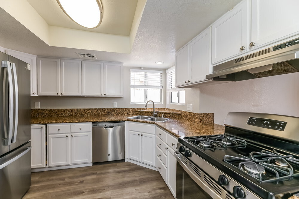 Building Photo - 106 Spinnaker Dr