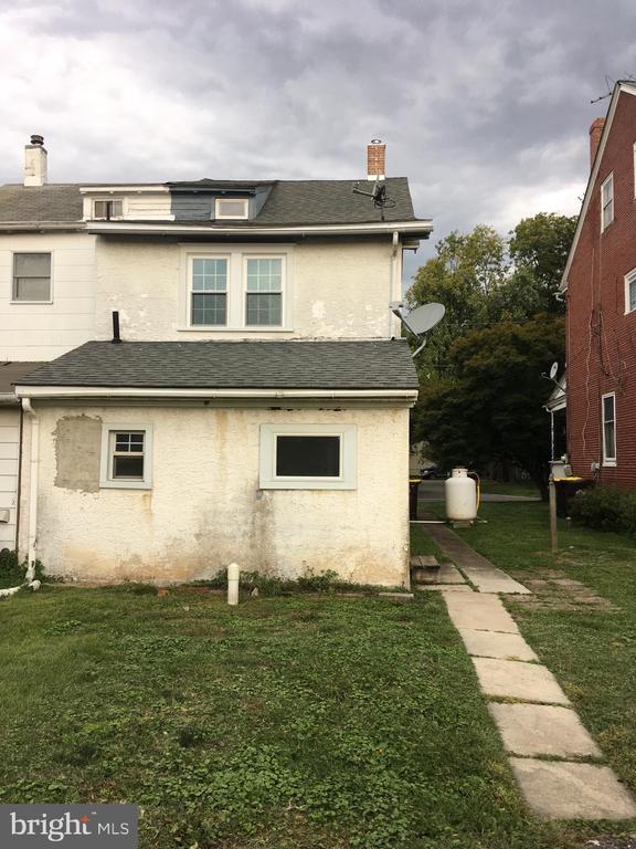 Building Photo - 309 Brower Ave