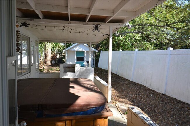 Building Photo - 11465 92nd St N