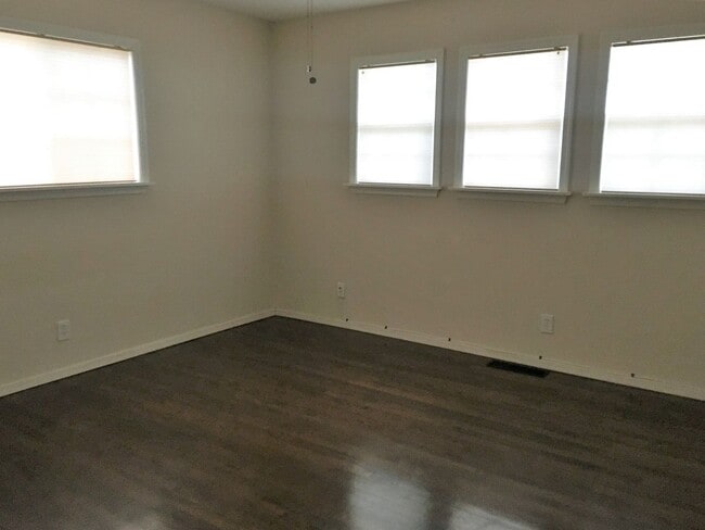 Building Photo - 629 Morrell Blvd