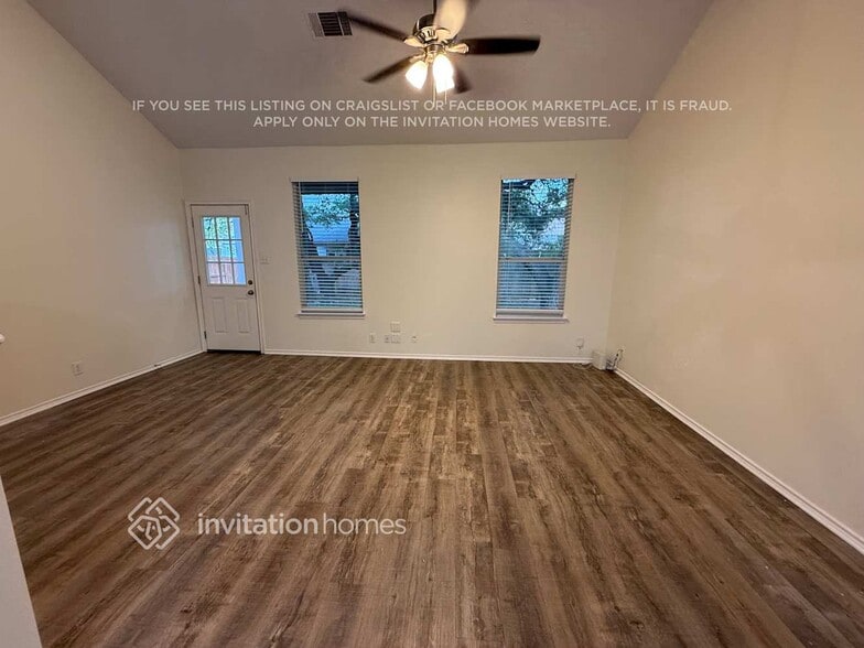 Building Photo - 8754 Sonora Pass