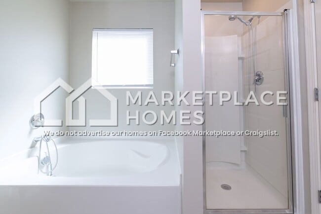 Building Photo - 4606 Southwind Rd