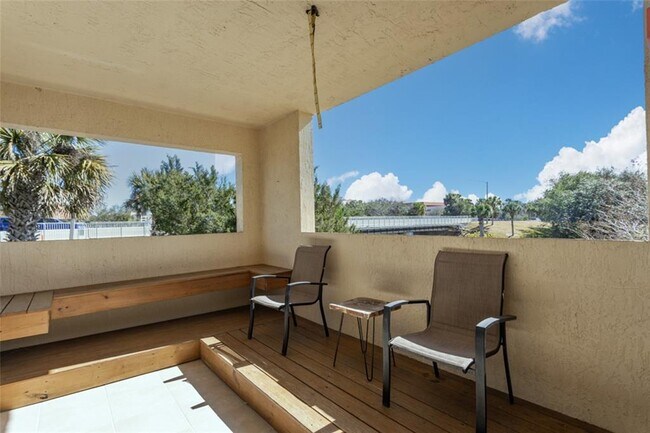Building Photo - 300 Bella Harbor Ct