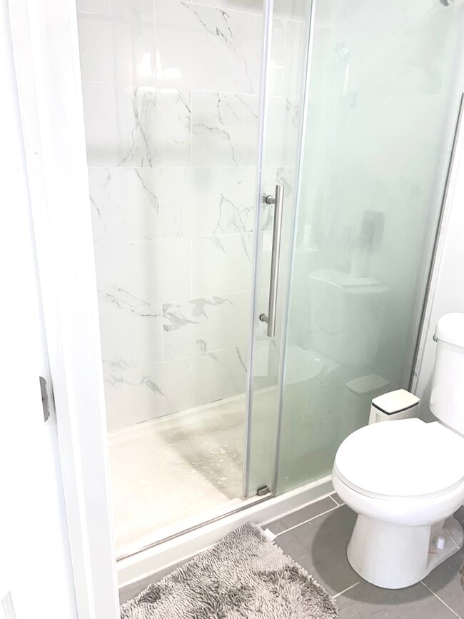 Building Photo - 174 E Huntingdon St