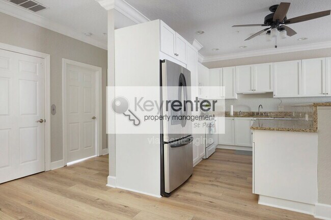 Building Photo - 130 164th Ave