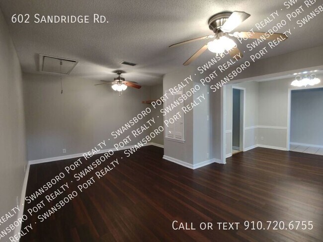 Building Photo - 602 Sand Ridge Rd