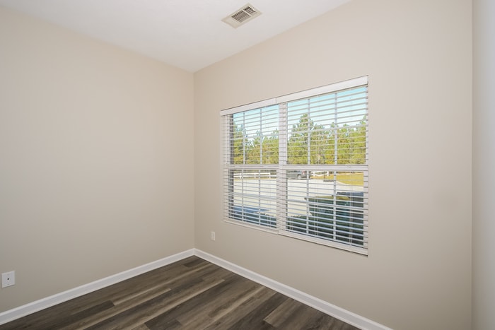 Building Photo - 151 Grove Landing Ct