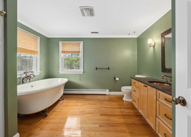 Building Photo - 1 Glenbrook Rd