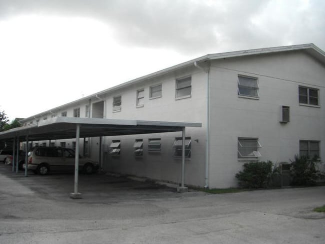 Building Photo - Windsor Apartment