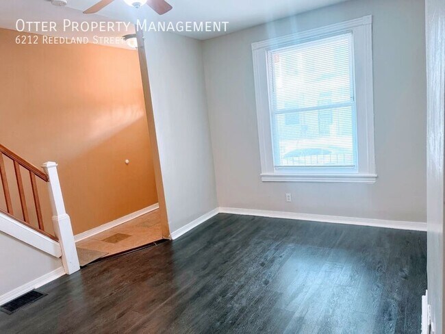 Building Photo - 6212 Reedland St