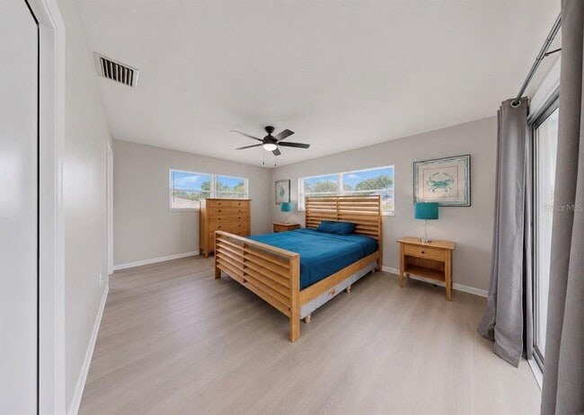 Building Photo - 1725 Bikini Ct