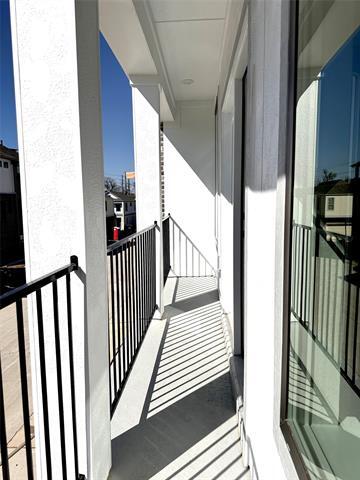 Building Photo - 8121 Bromley Dr