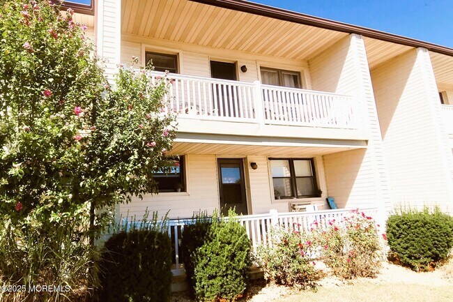 Building Photo - 76 Wharfside Dr